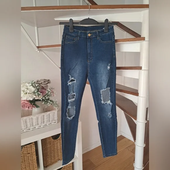 Shein Size M Womens Blue Ripped High Rise High Waist Skinny Jeans Button Zip. - Picture 1 of 9